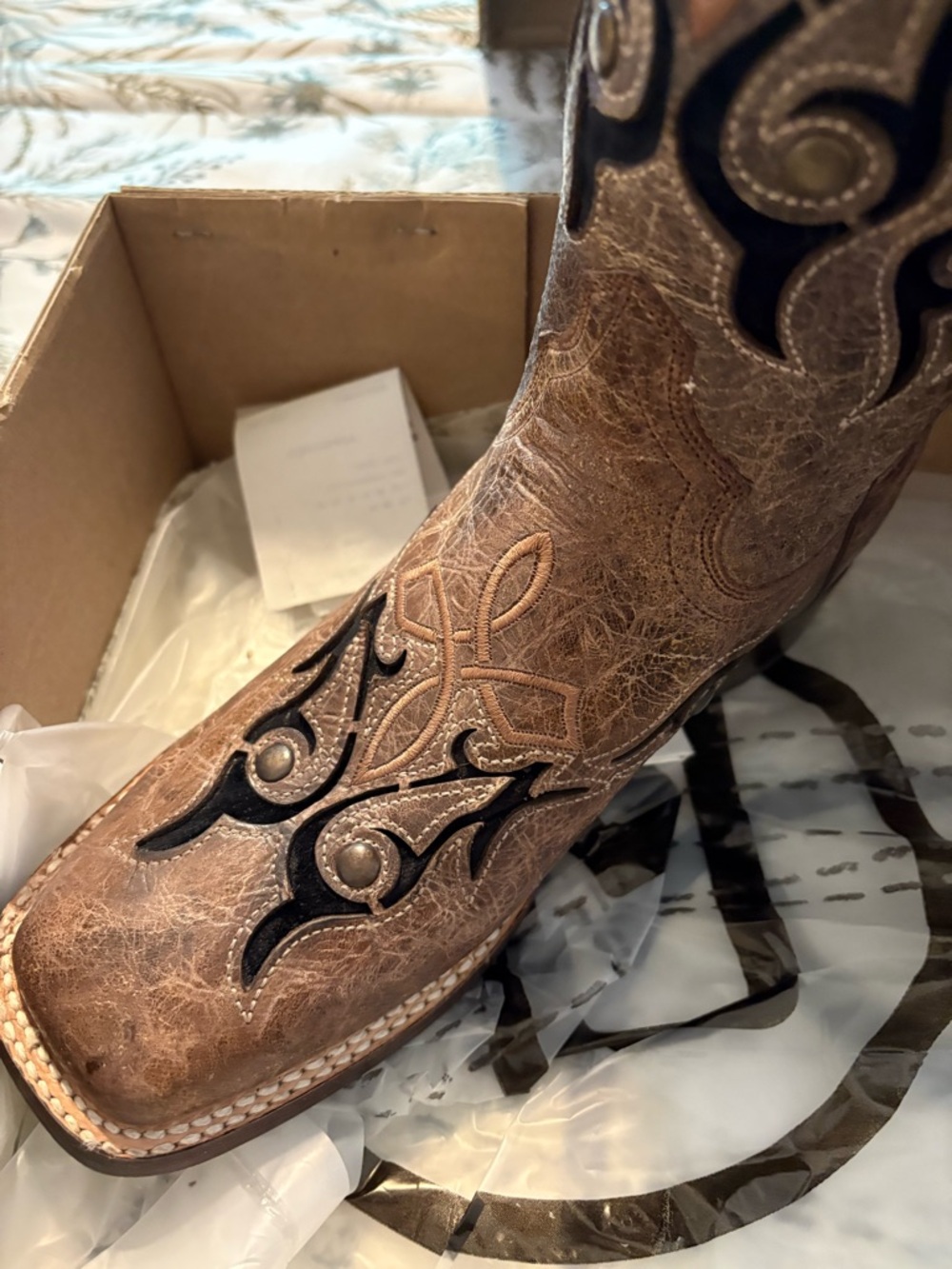Roper Brown Leather Western Heeled Boot with Black Embroidery